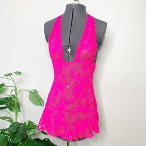 Victoria's Secret Hot Pink Lace Halter Top M